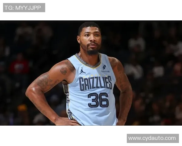 马库斯斯马特的篮球之路与领导力探索